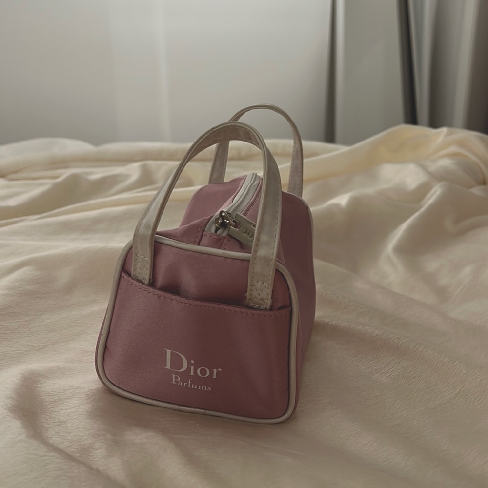 BABY PINK DIOR MAKEUP BAG